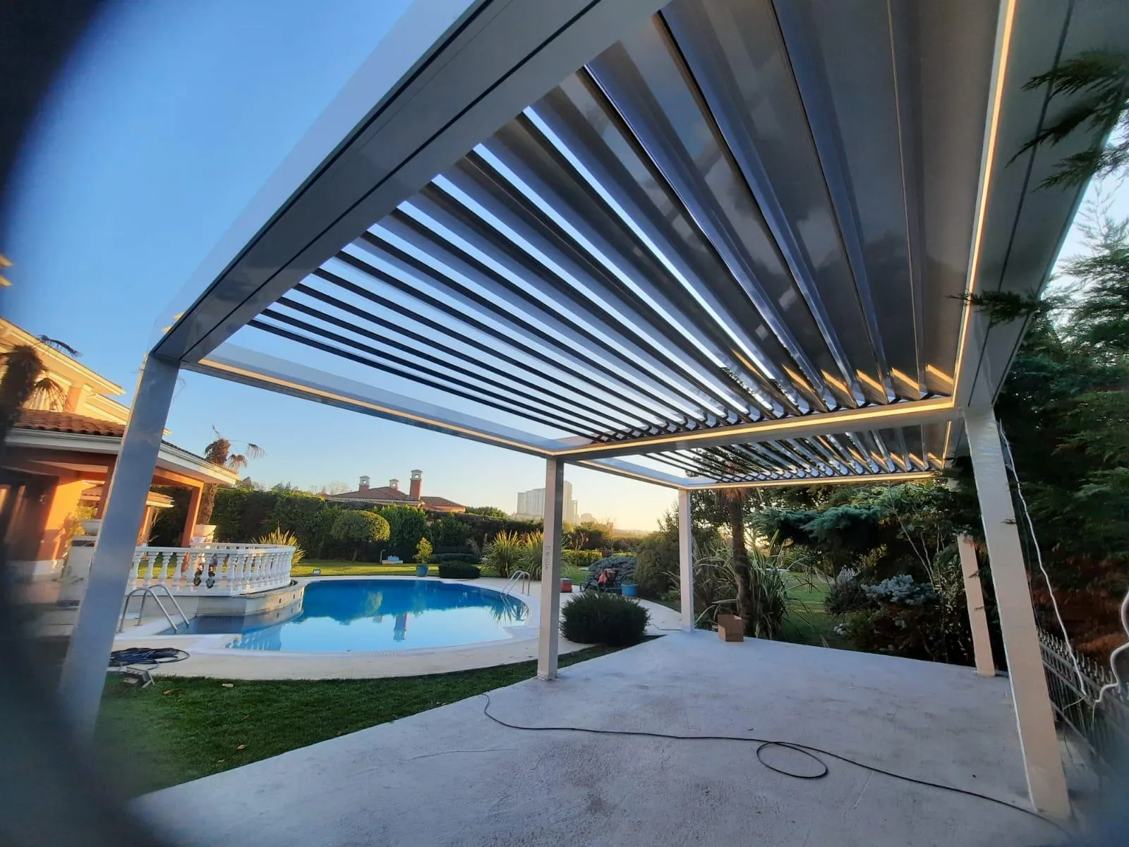 PERGOLA BIOCLIMATICA